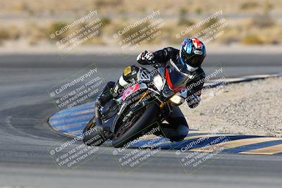 media/Jan-09-2022-SoCal Trackdays (Sun) [[2b1fec8404]]/Turn 11 (935am)/